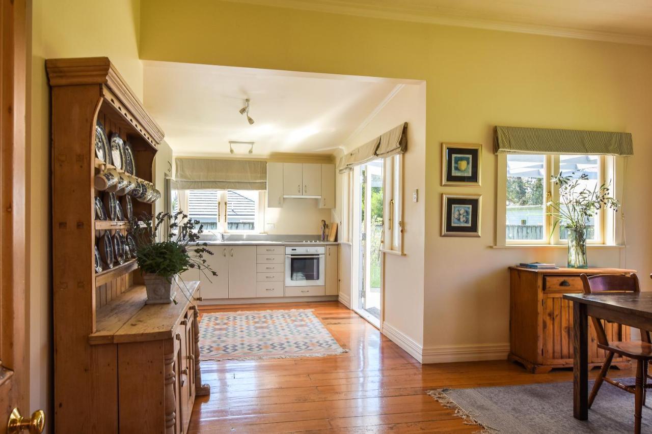 The Vicarage Martinborough Βίλα Εξωτερικό φωτογραφία