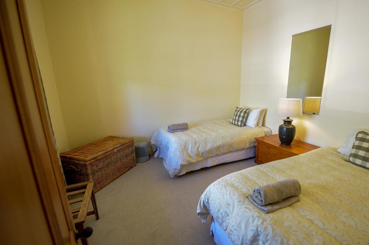 The Vicarage Martinborough Βίλα Εξωτερικό φωτογραφία